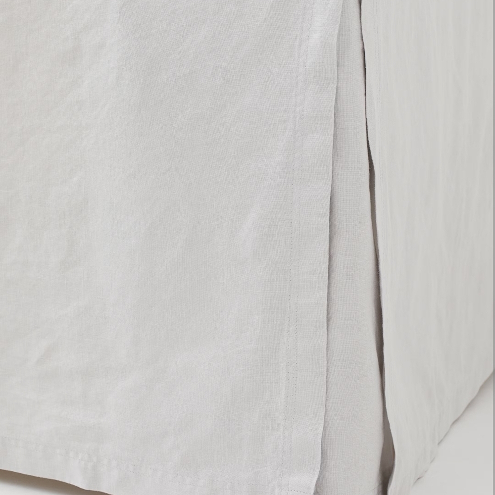 Elegant White Bed Skirt